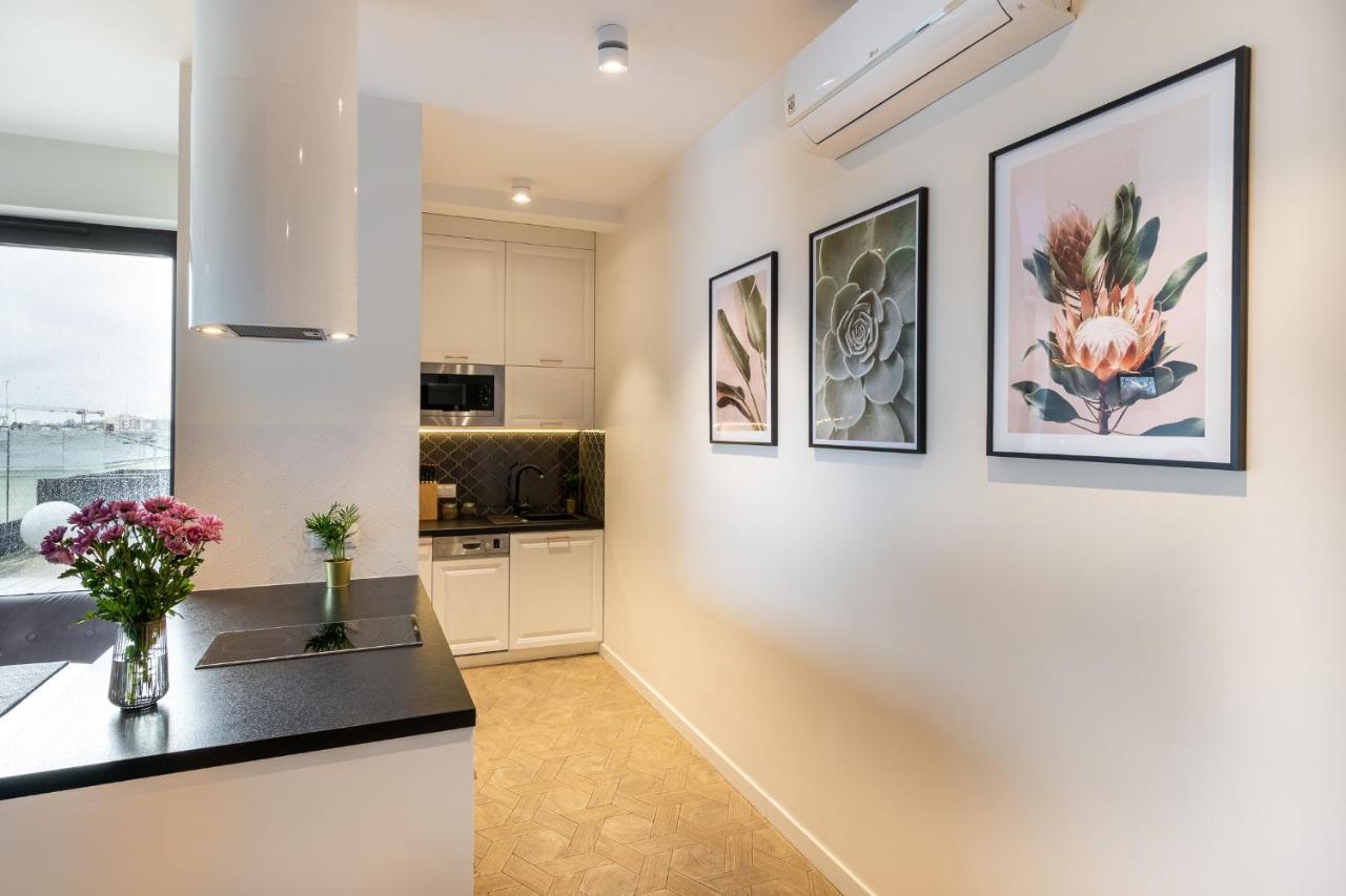 3 Minutes Apartments Old Town Krakow Exterior photo